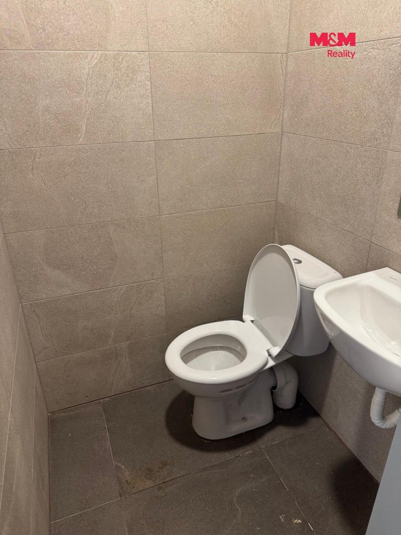 Pronájem bytu 3+1 75 m² - foto 8