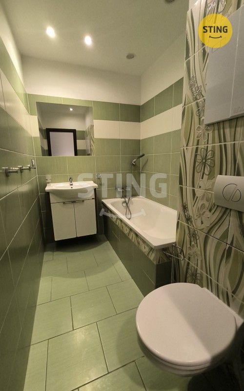 Pronájem bytu 2+1 58 m² - foto 10
