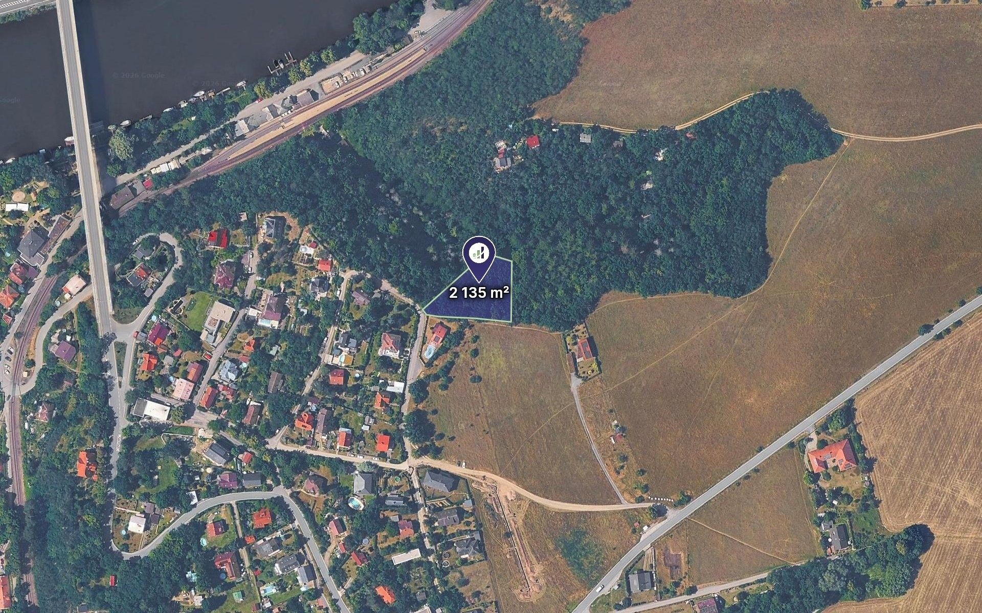 Prodej pozemku 2135 m² - foto 1