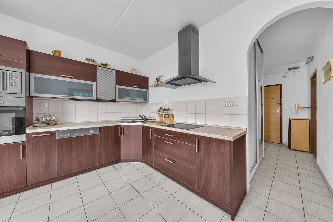 Prodej bytu 3+1 70 m² - foto 6