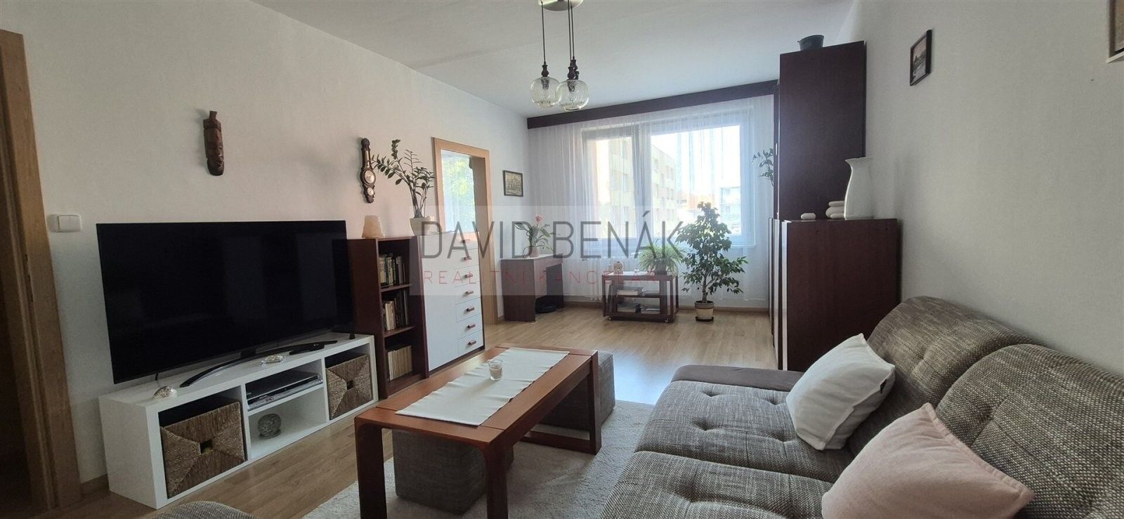 Prodej bytu 2+1 63 m² - foto 2