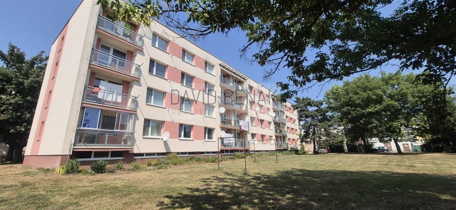 Prodej bytu 2+1 63 m² - foto 3