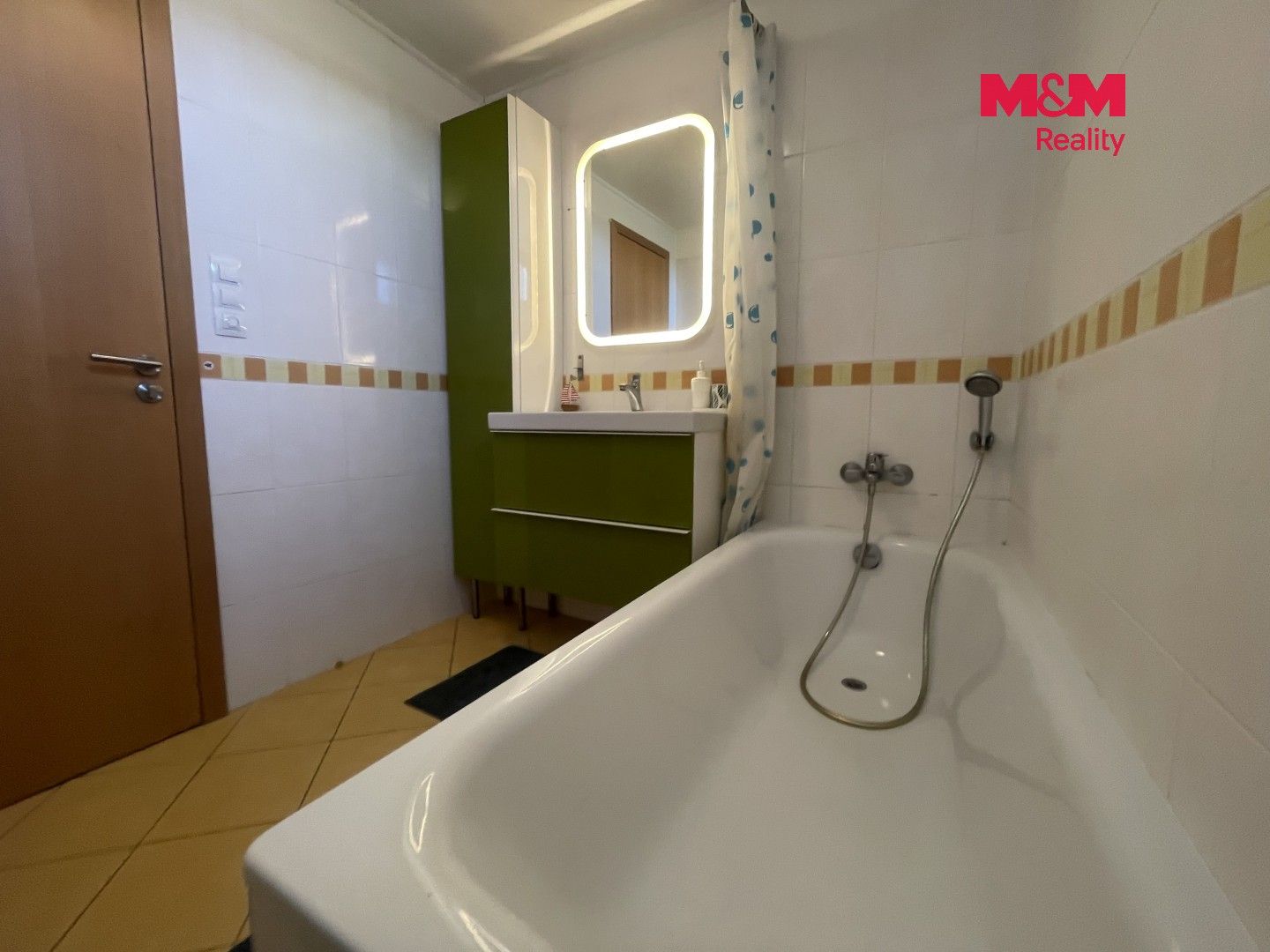 Pronájem bytu 3+kk 83 m² - foto 12