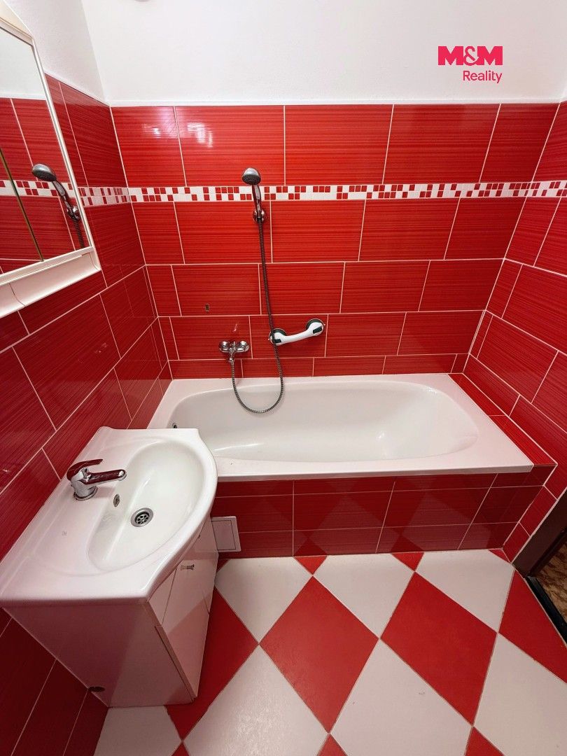 Pronájem bytu 1+1 39 m² - foto 9