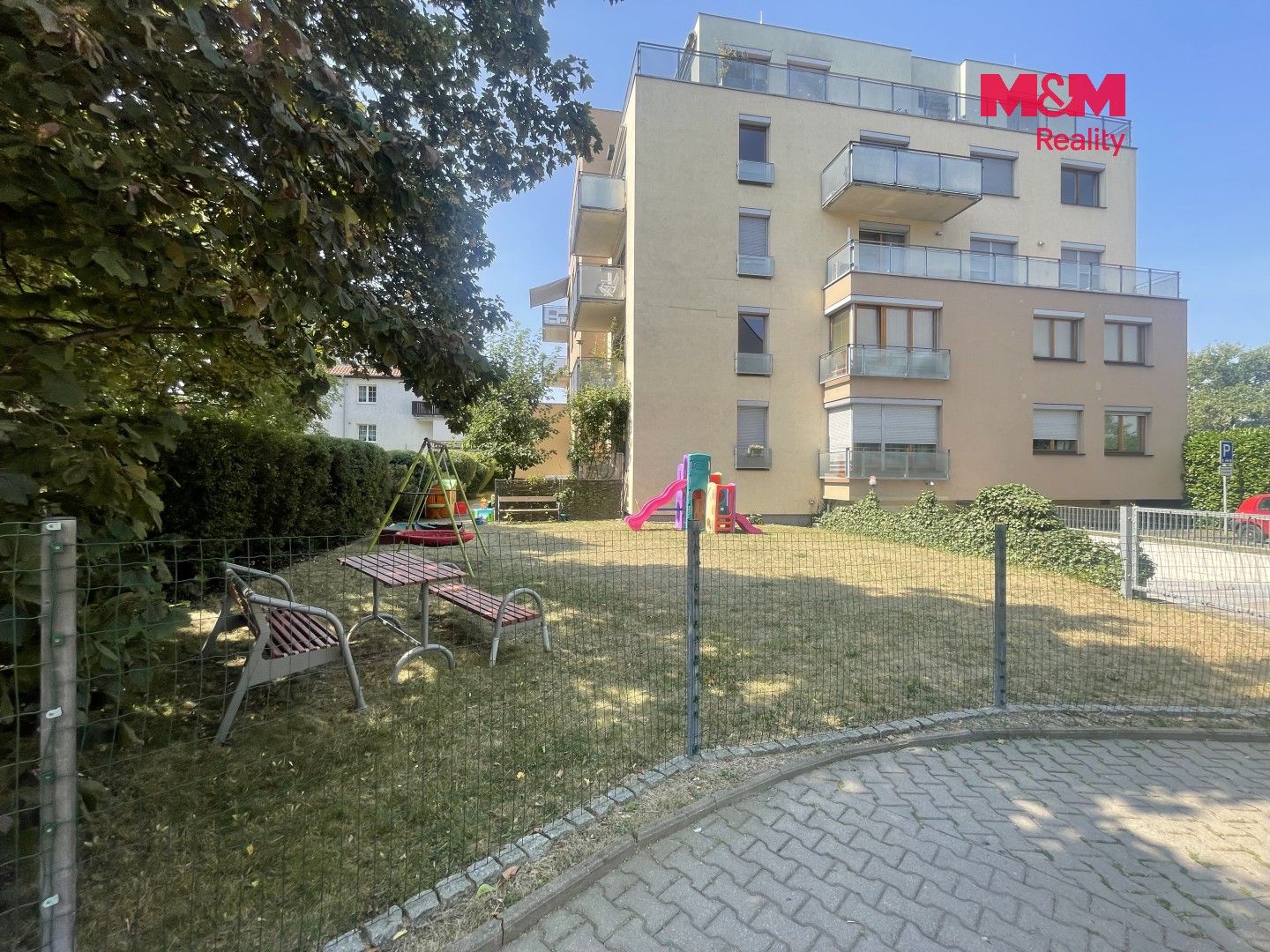 Pronájem bytu 3+kk 83 m² - foto 22