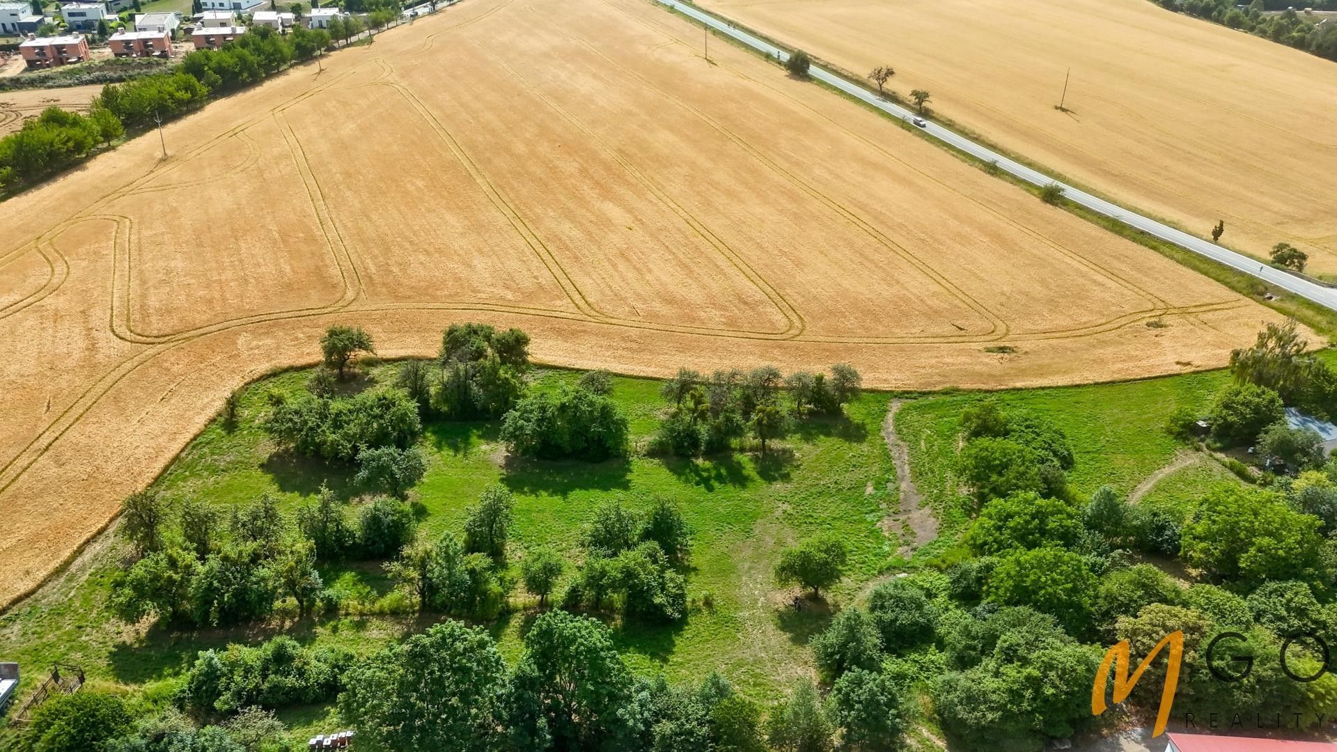 Prodej nemovitosti 40639 m² - foto 4
