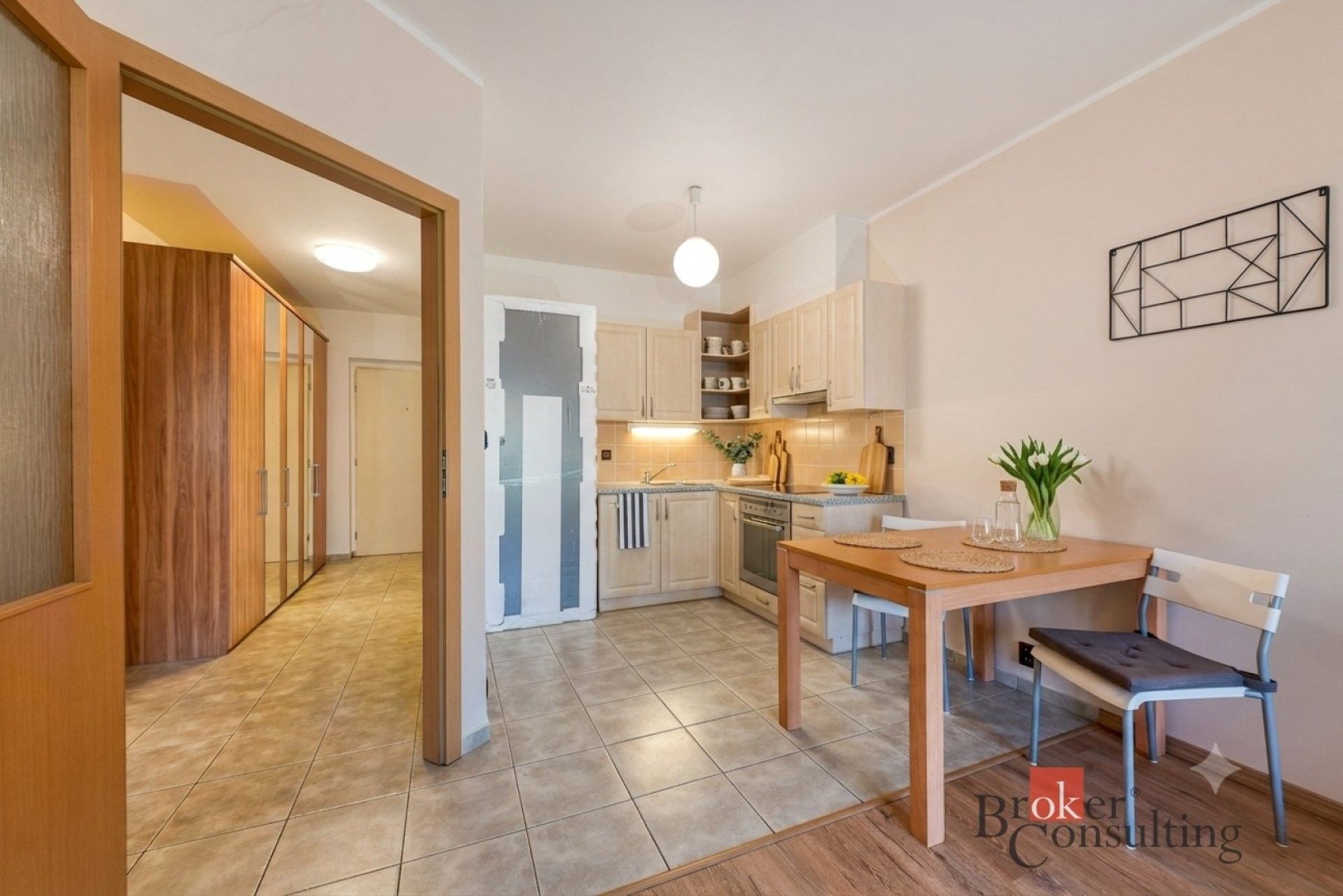 Prodej bytu 2+kk 55 m² - foto 3
