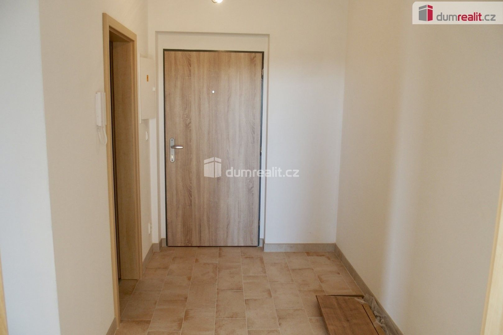 Pronájem bytu 2+kk 55 m² - foto 7