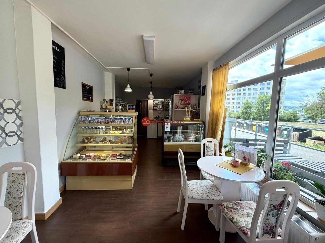 Pronájem nemovitosti 114 m² - foto 1