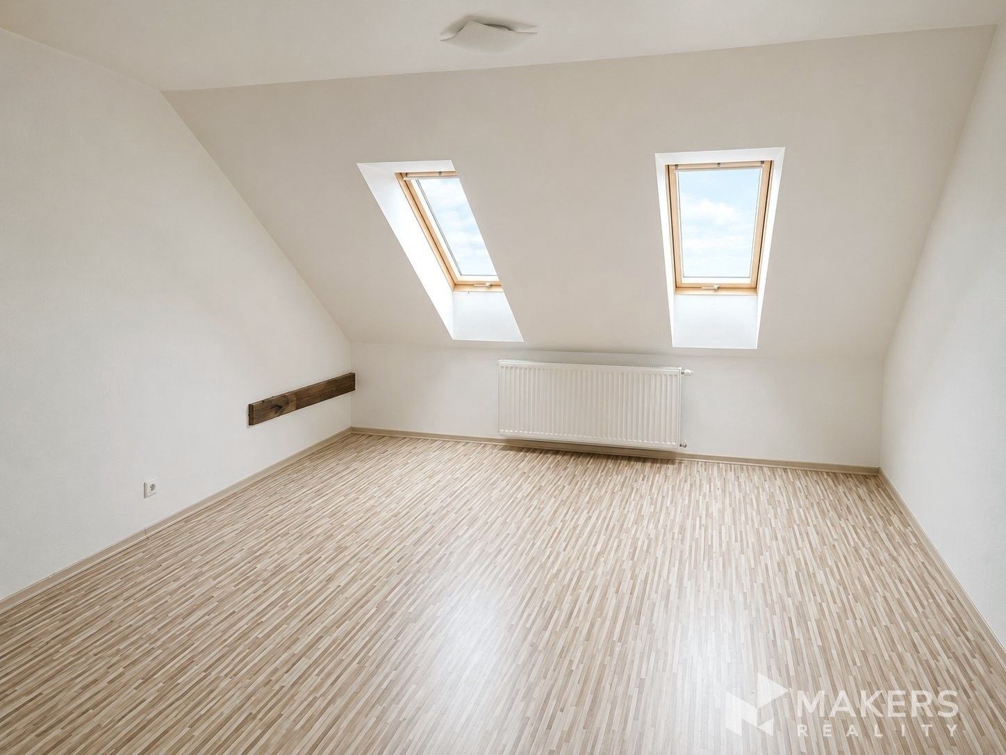 Pronájem bytu 3+kk 100 m² - foto 6
