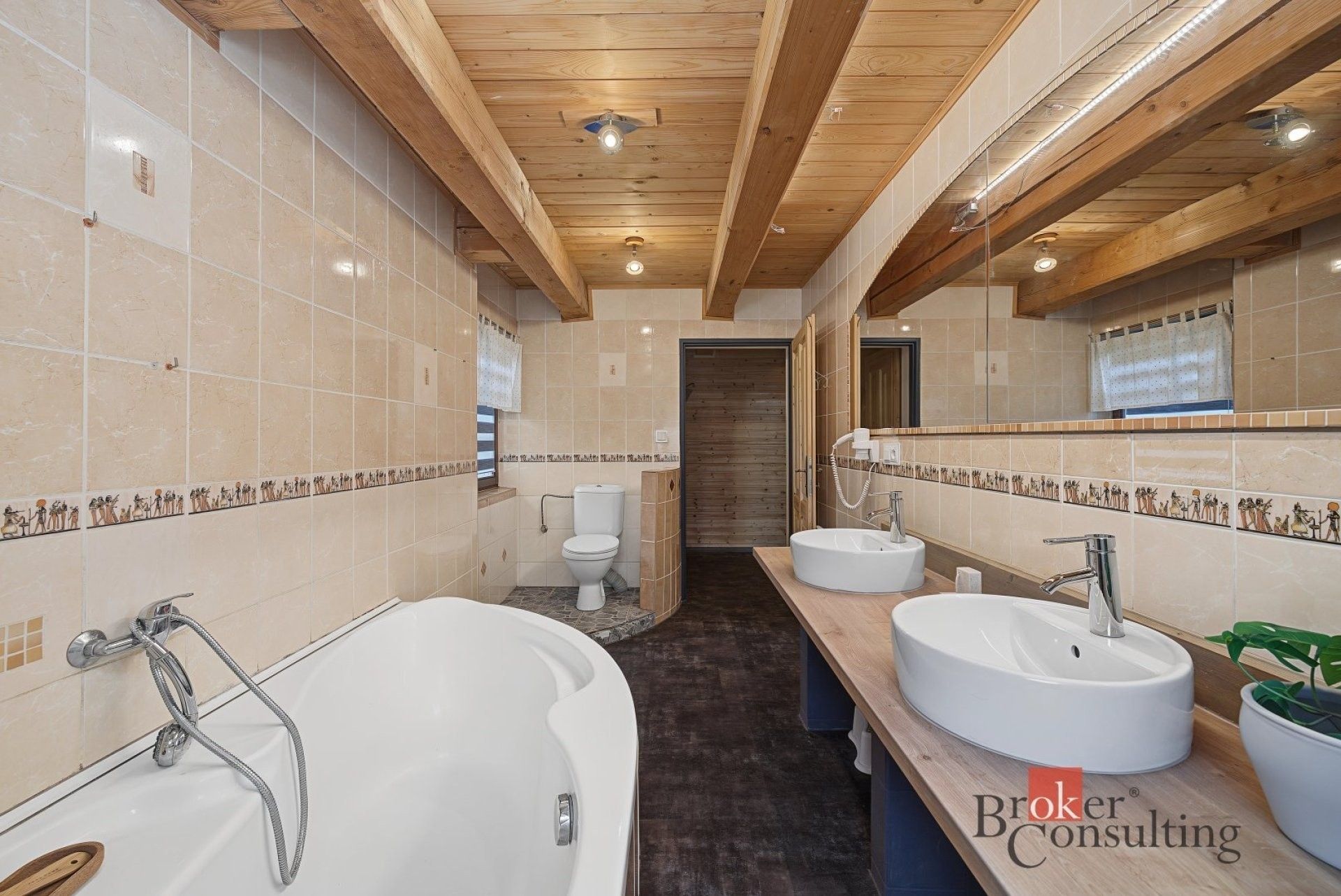 Prodej nemovitosti 130 m² - foto 20