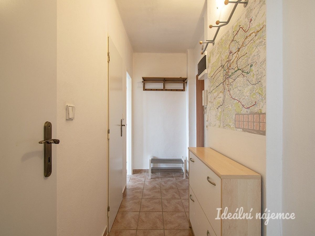 Pronájem bytu 2+1 52 m² - foto 3