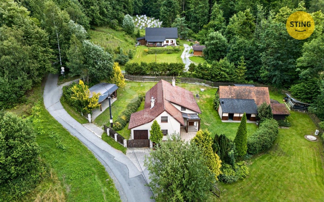 Prodej domu 225 m² - foto 1