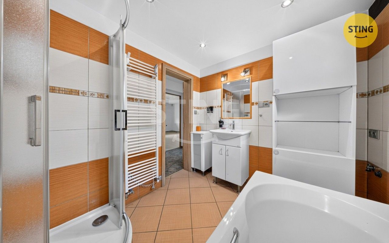 Prodej domu 225 m² - foto 16
