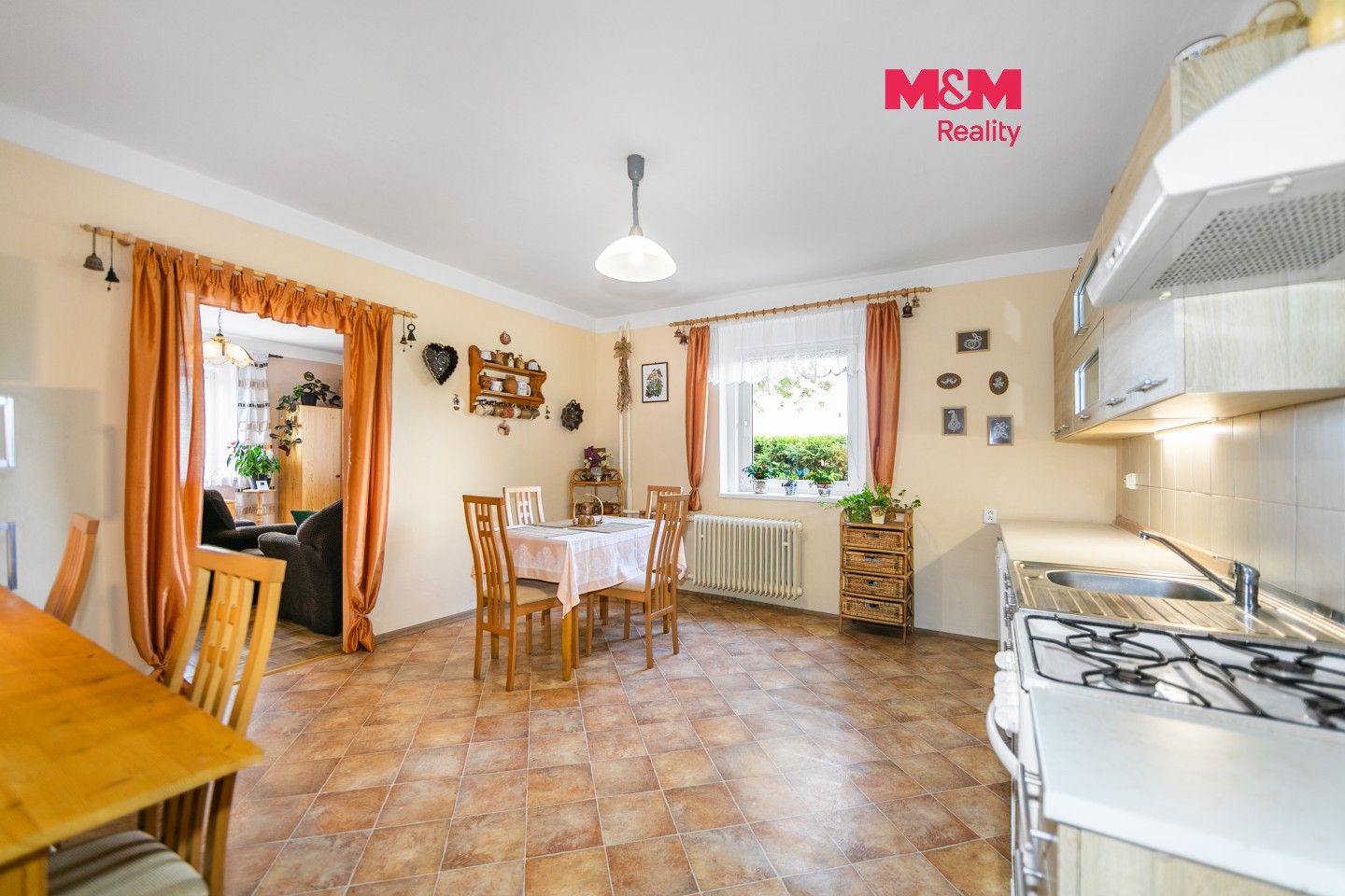 Prodej domu 206 m² - foto 1