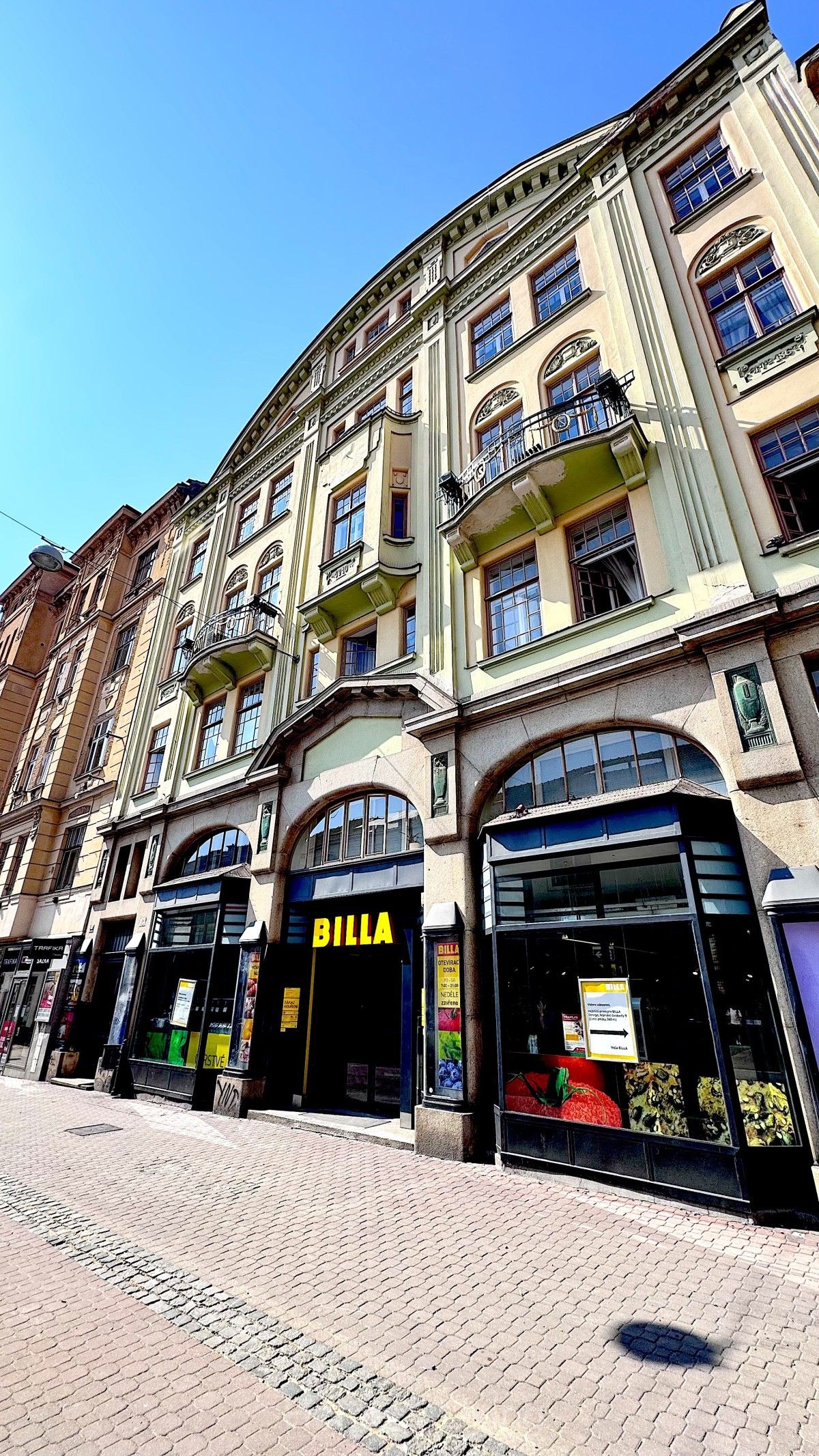 Pronájem komerčního prostoru 430 m² - foto 3
