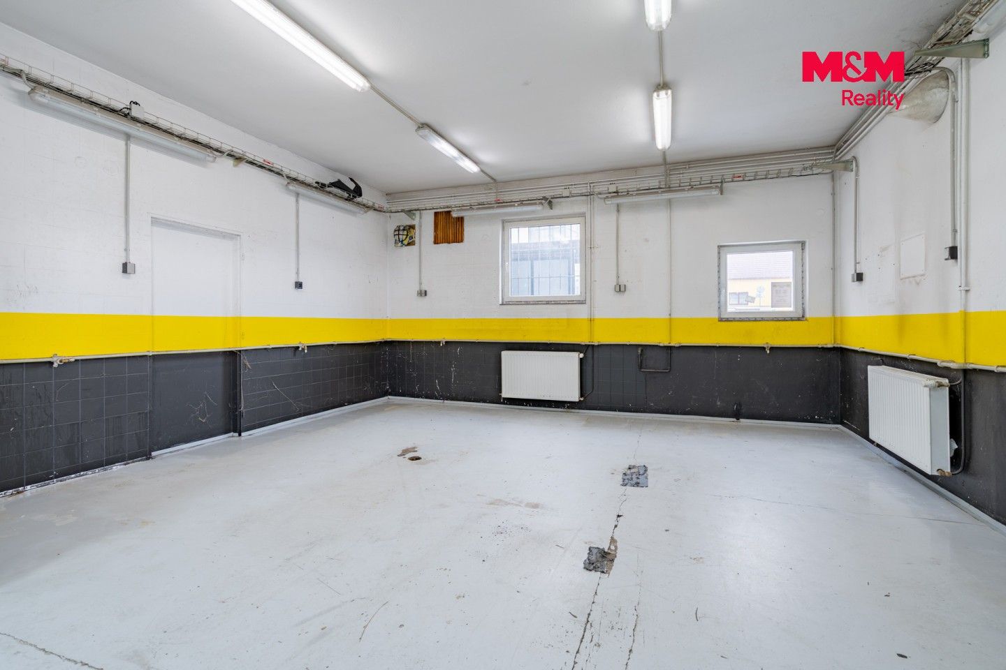 Pronájem komerčního prostoru 500 m² - foto 11