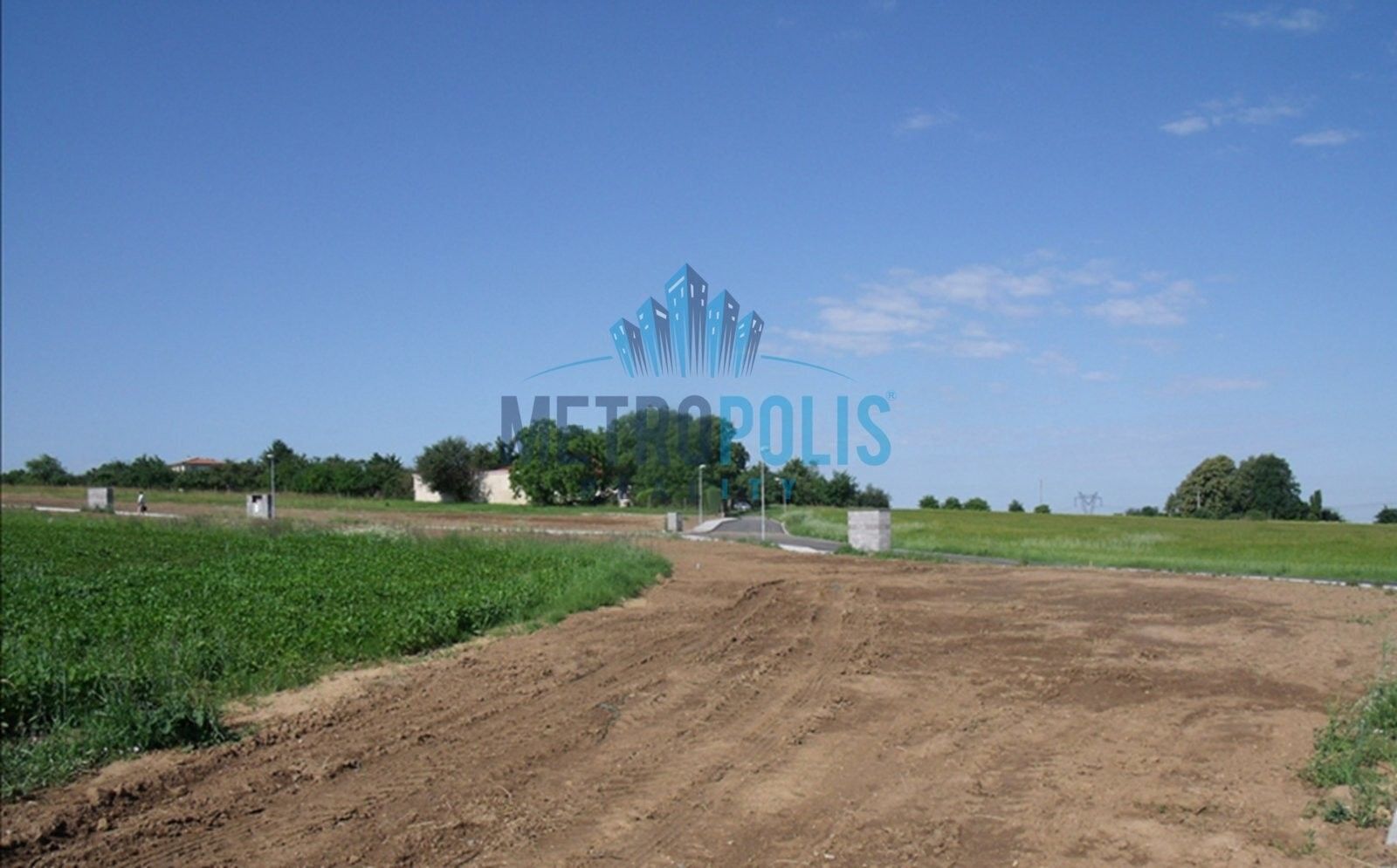 Prodej pozemku 1200 m² - foto 1