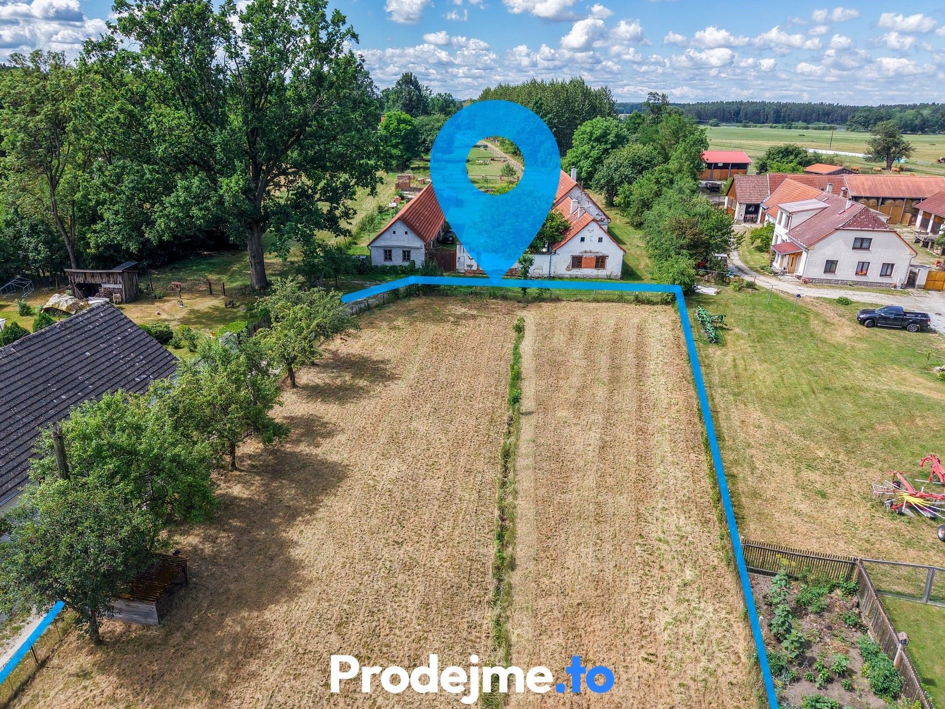 Prodej pozemku 2063 m² - foto 2