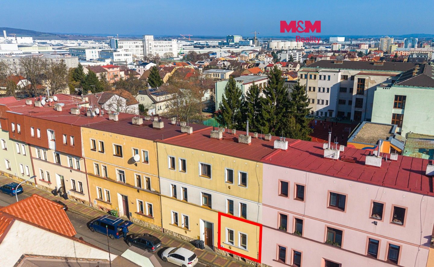 Pronájem bytu 1+1 51 m² - foto 1
