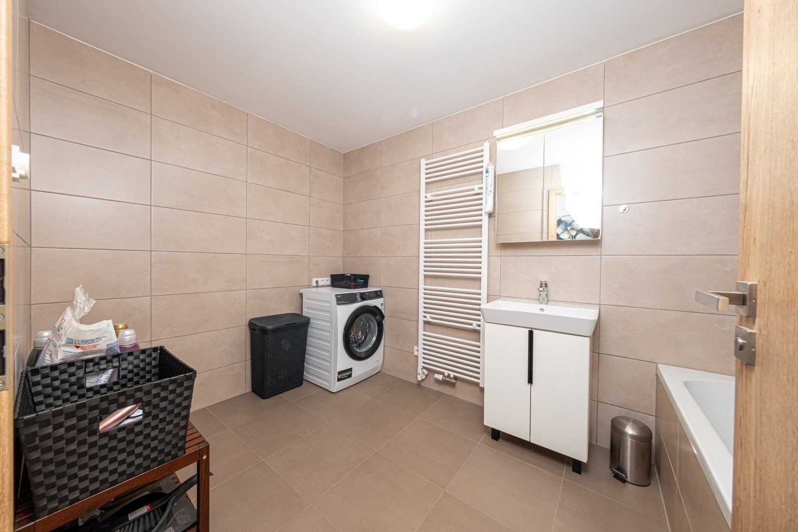 Pronájem bytu 3+kk 86 m² - foto 10