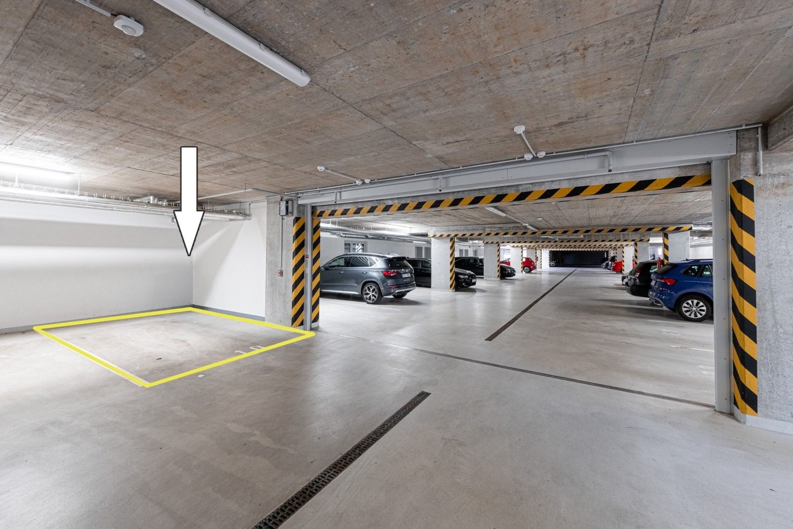 Pronájem bytu 3+kk 86 m² - foto 16