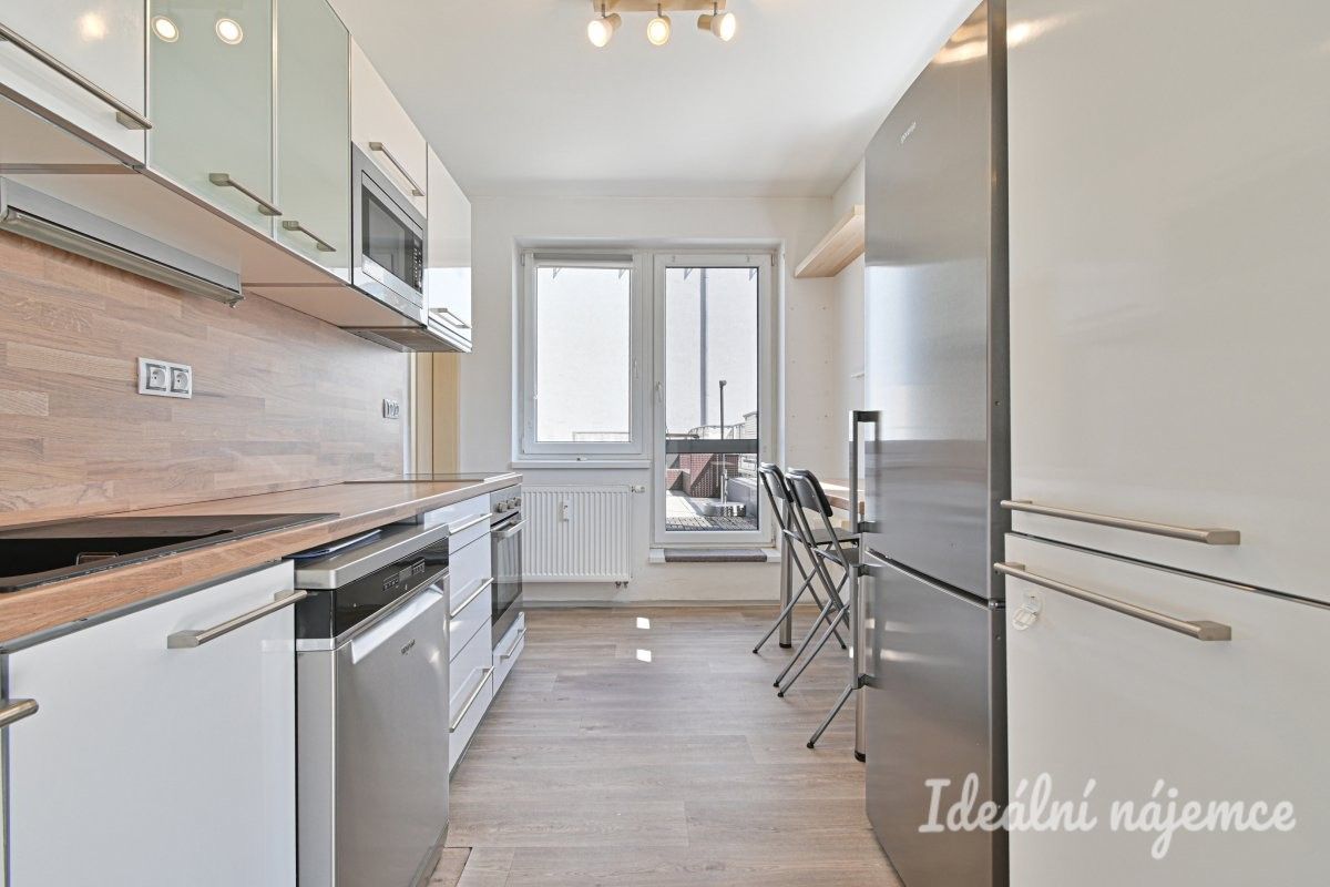 Pronájem bytu 2+kk 47 m² - foto 3