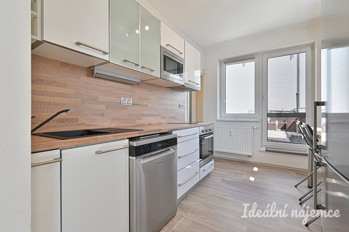 Pronájem bytu 2+kk 47 m² - foto 2