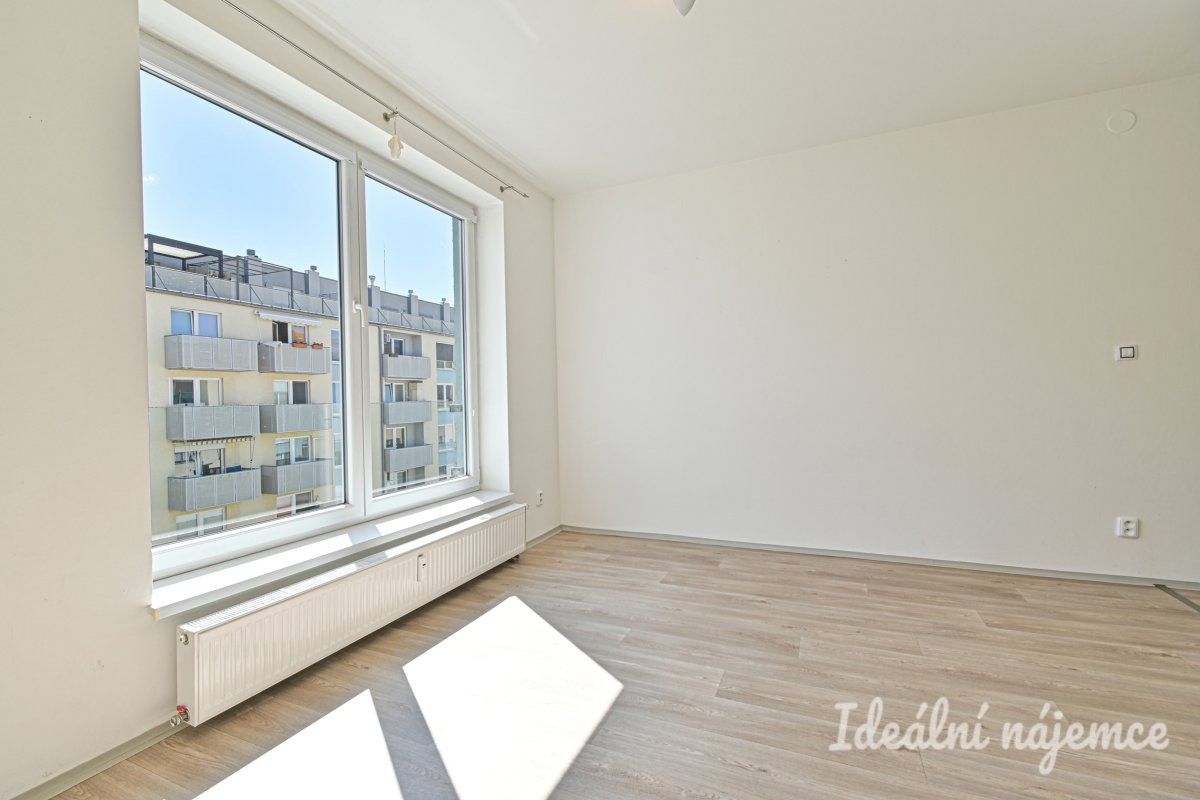 Pronájem bytu 2+kk 47 m² - foto 8