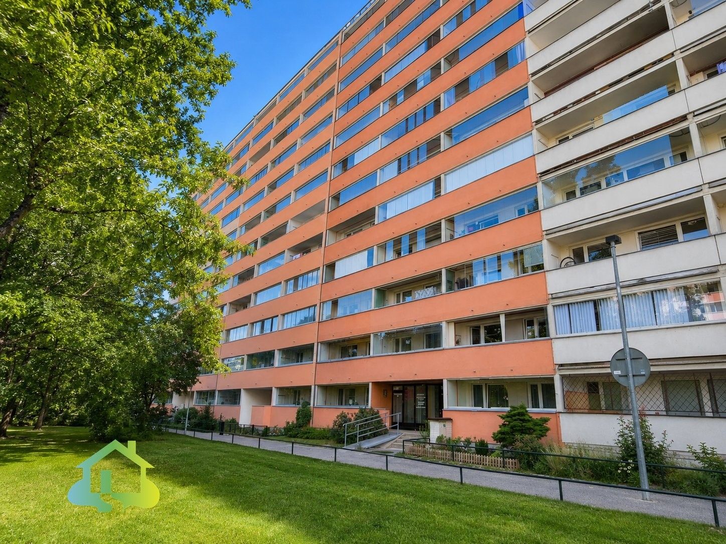 Pronájem bytu 3+kk 62 m² - foto 1