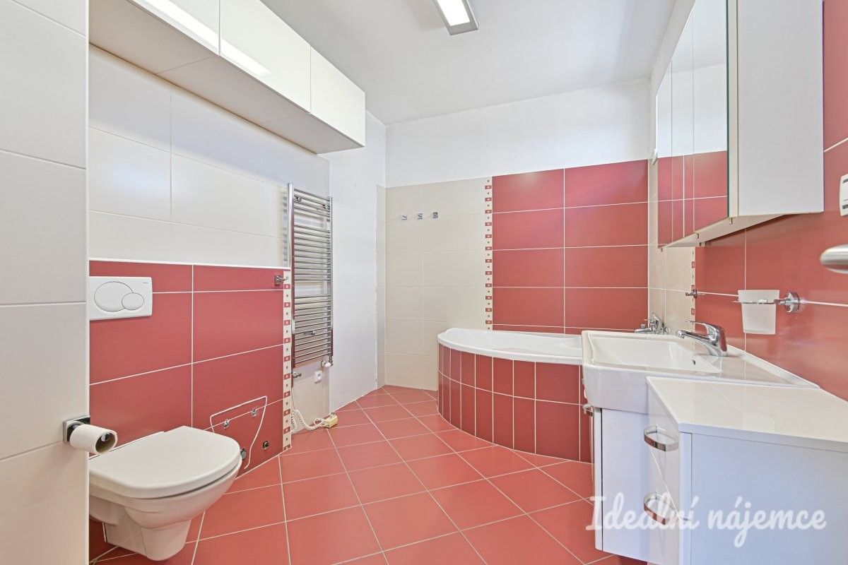 Pronájem bytu 2+kk 47 m² - foto 11