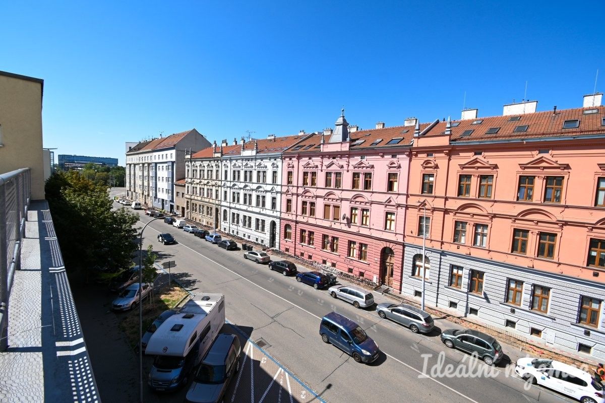 Pronájem bytu 2+kk 47 m² - foto 21
