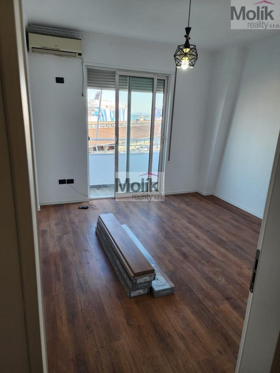 Prodej bytu 4+kk 150 m² - foto 3