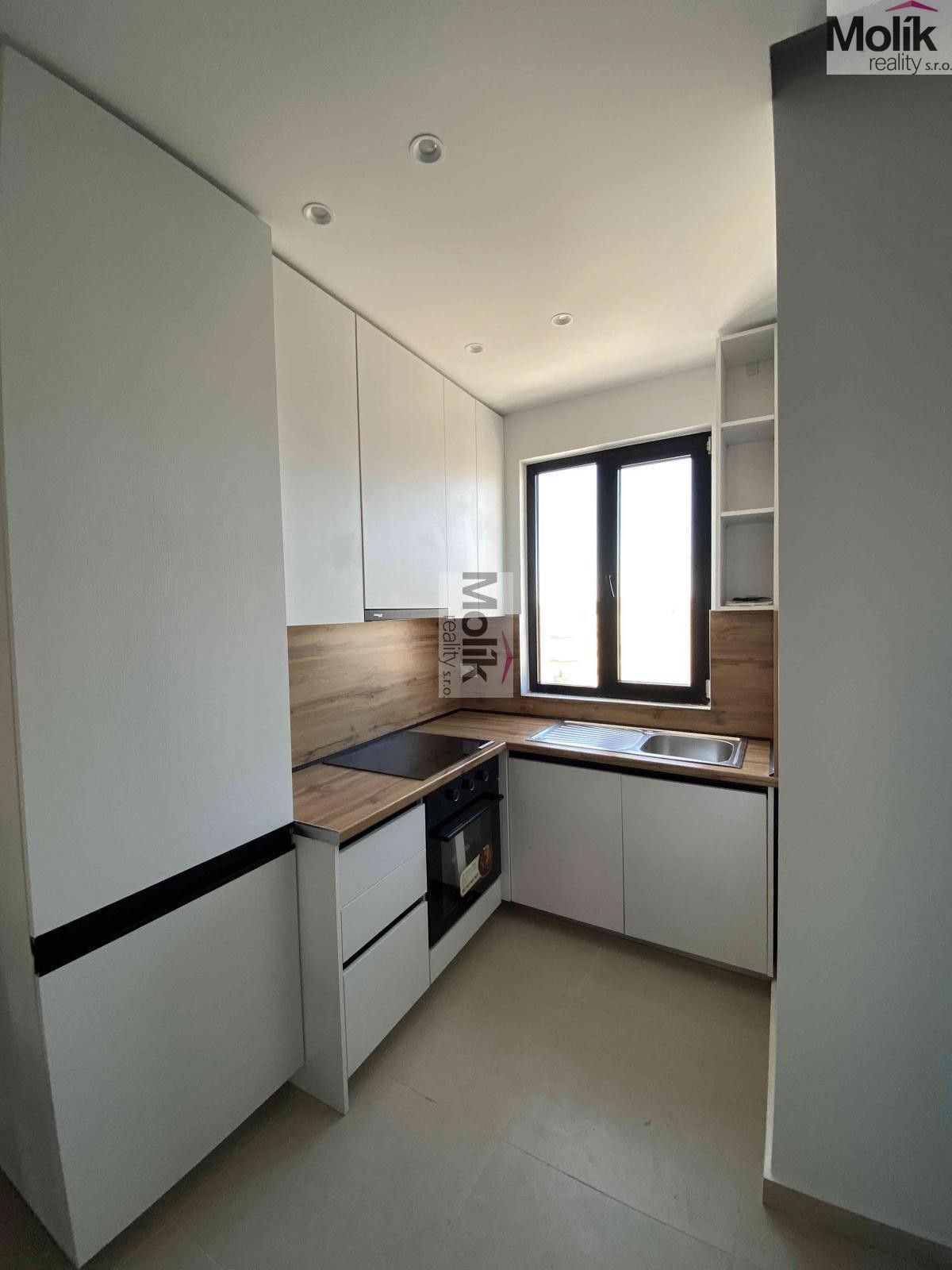 Prodej bytu 2+kk 65 m² - foto 5