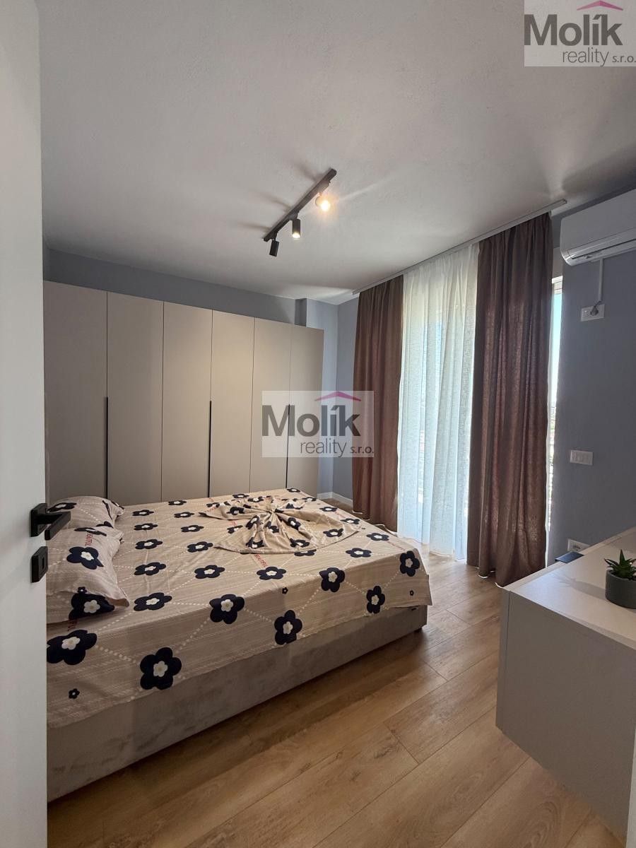 Prodej bytu 2+kk 77 m² - foto 3