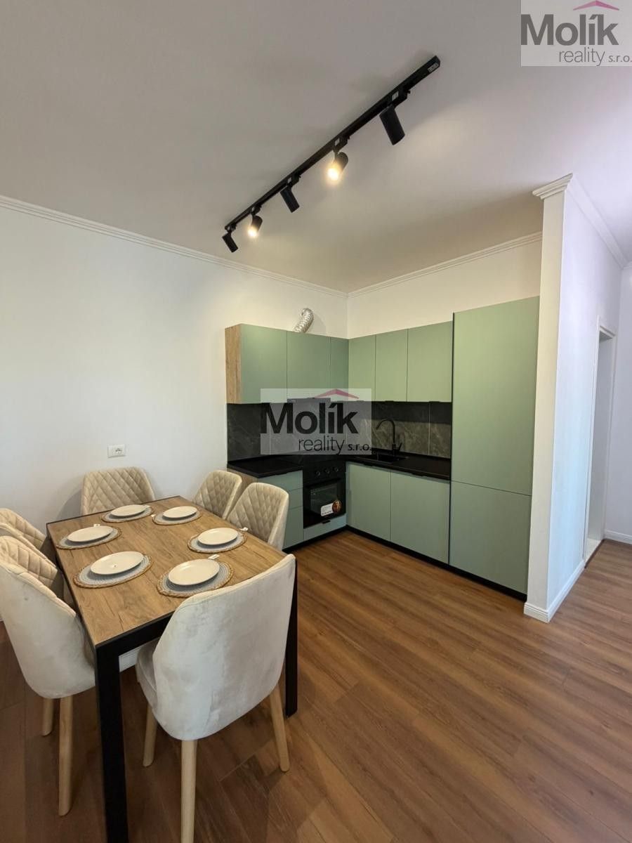 Prodej bytu 3+kk 80 m² - foto 2