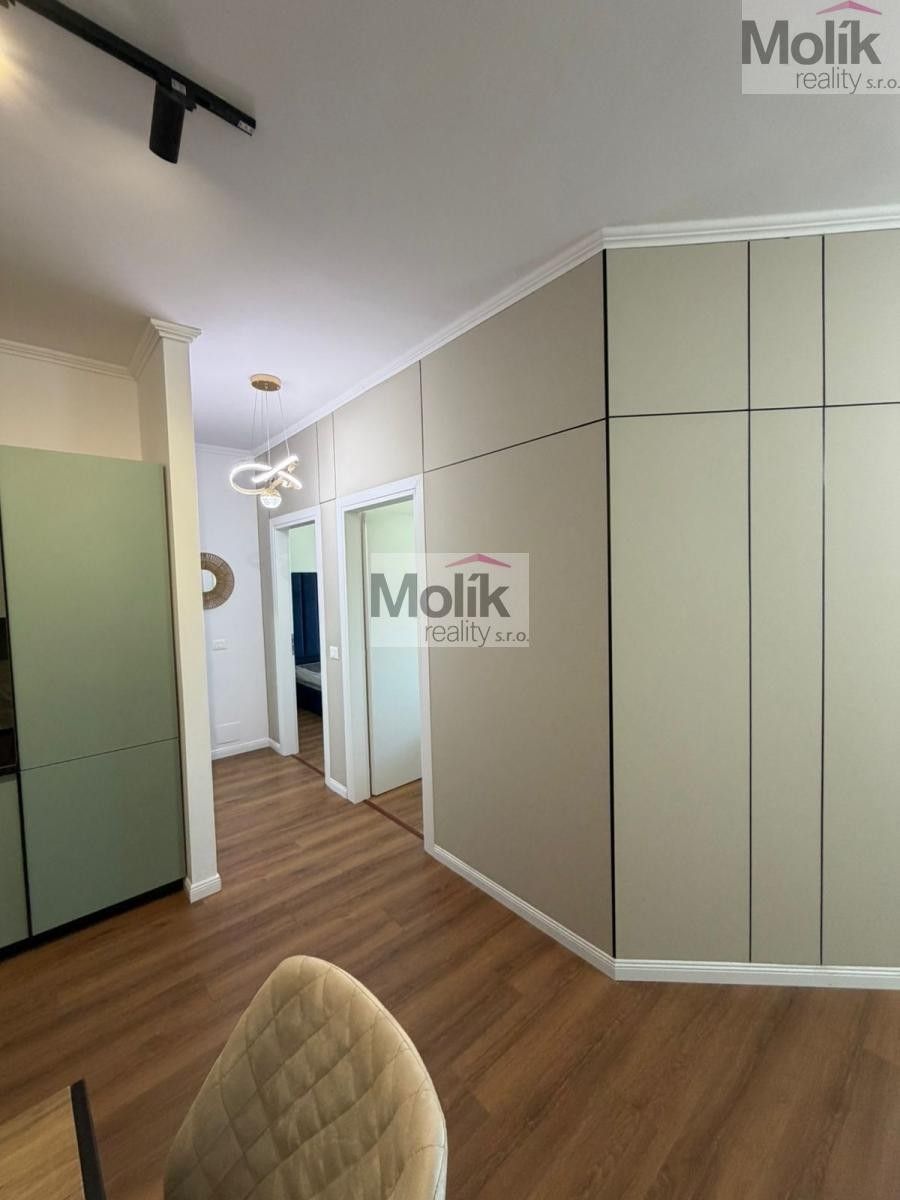 Prodej bytu 3+kk 80 m² - foto 8