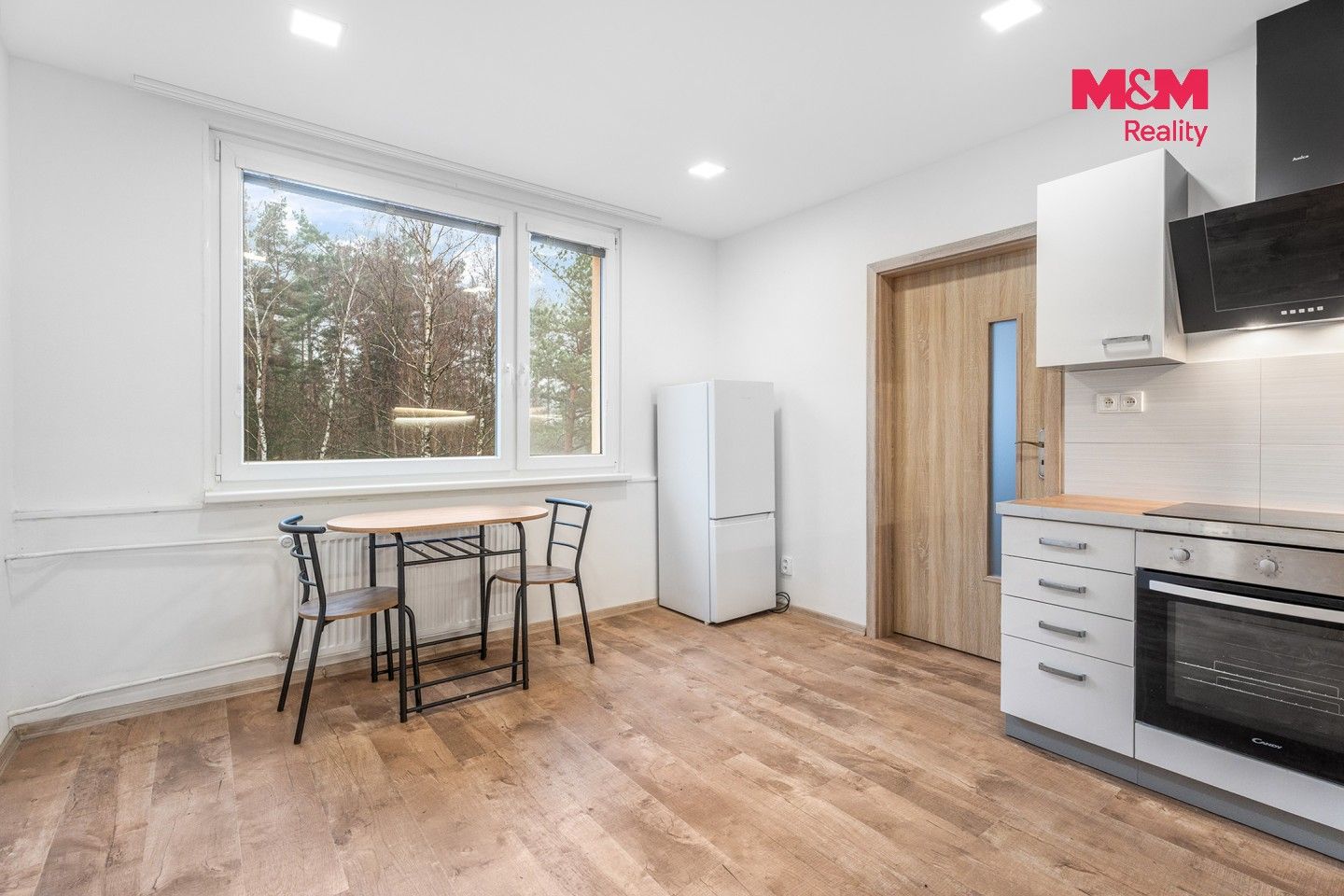 Pronájem bytu 2+kk 37 m² - foto 2