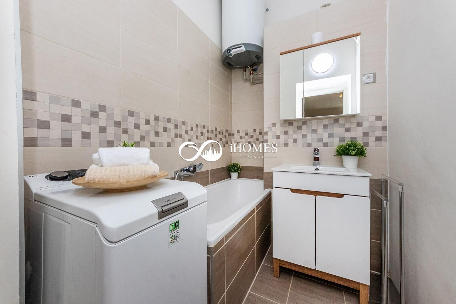 Prodej bytu 1+1 55 m² - foto 12