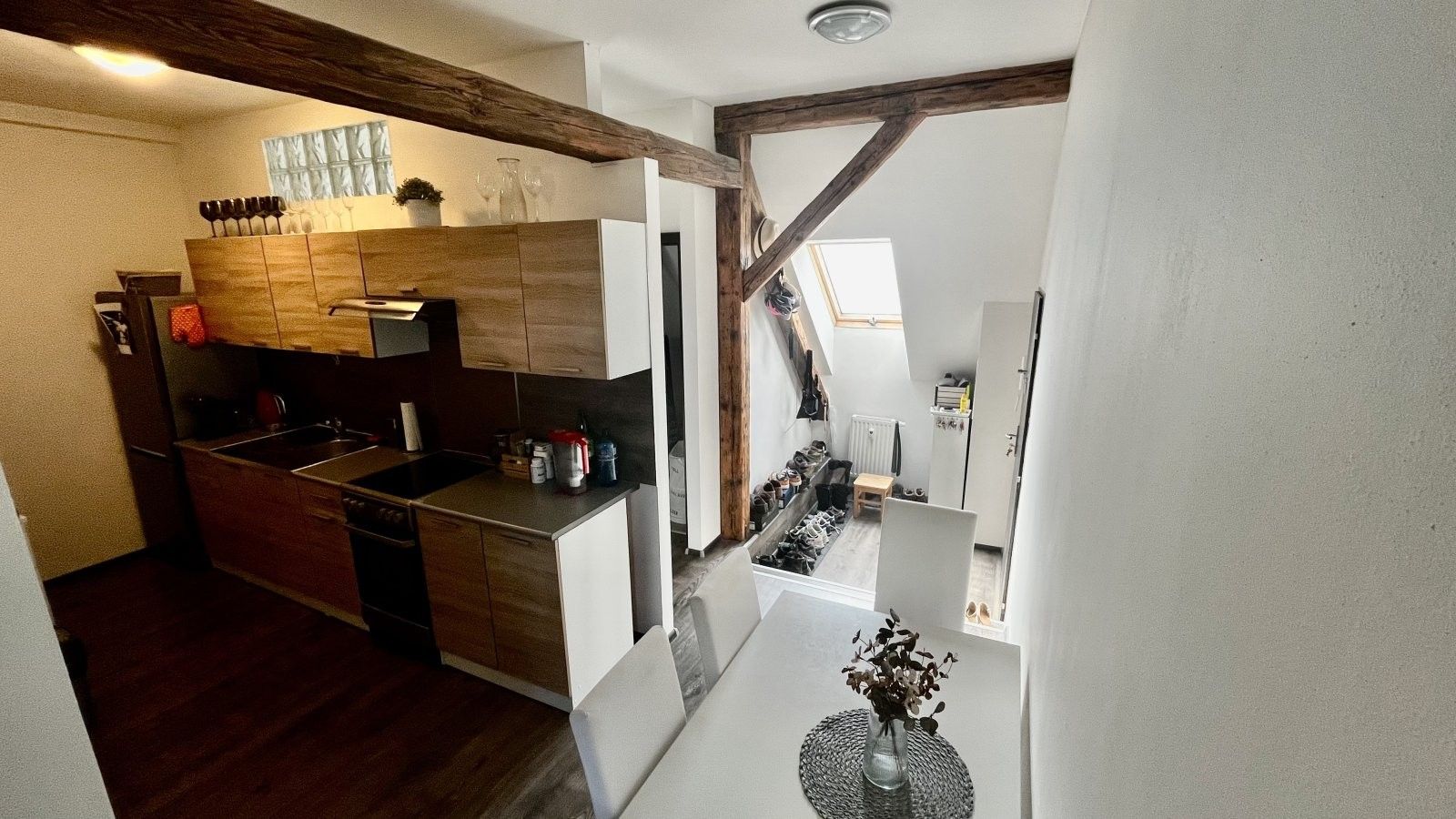 Pronájem bytu 2+kk 80 m² - foto 9