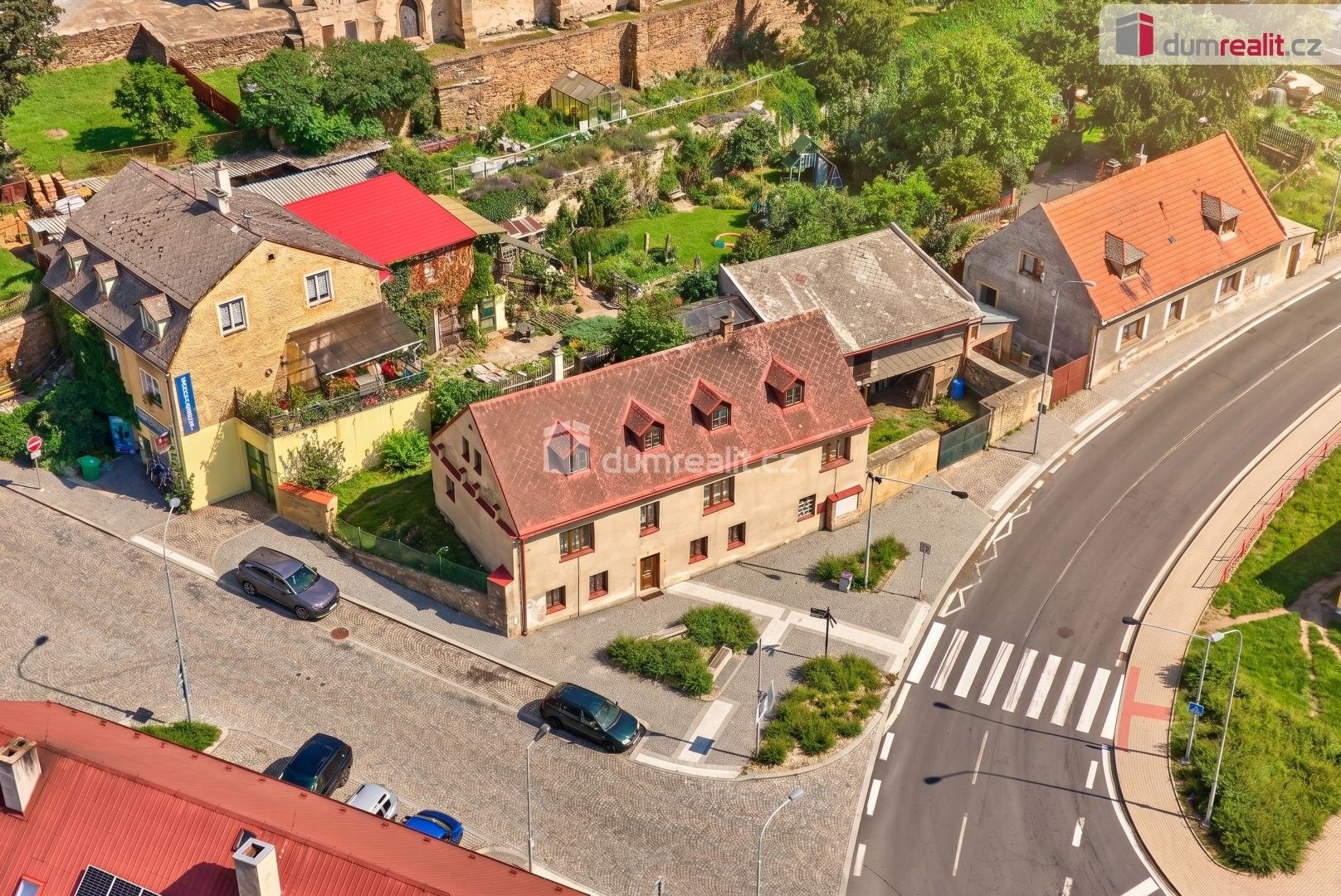 Prodej domu 260 m² - foto 2