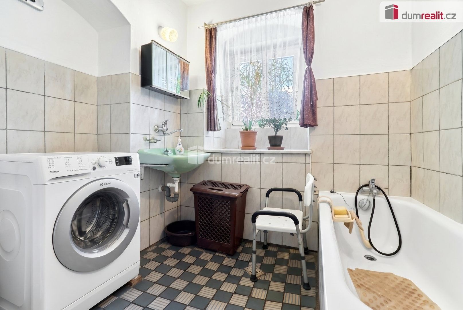 Prodej domu 260 m² - foto 9