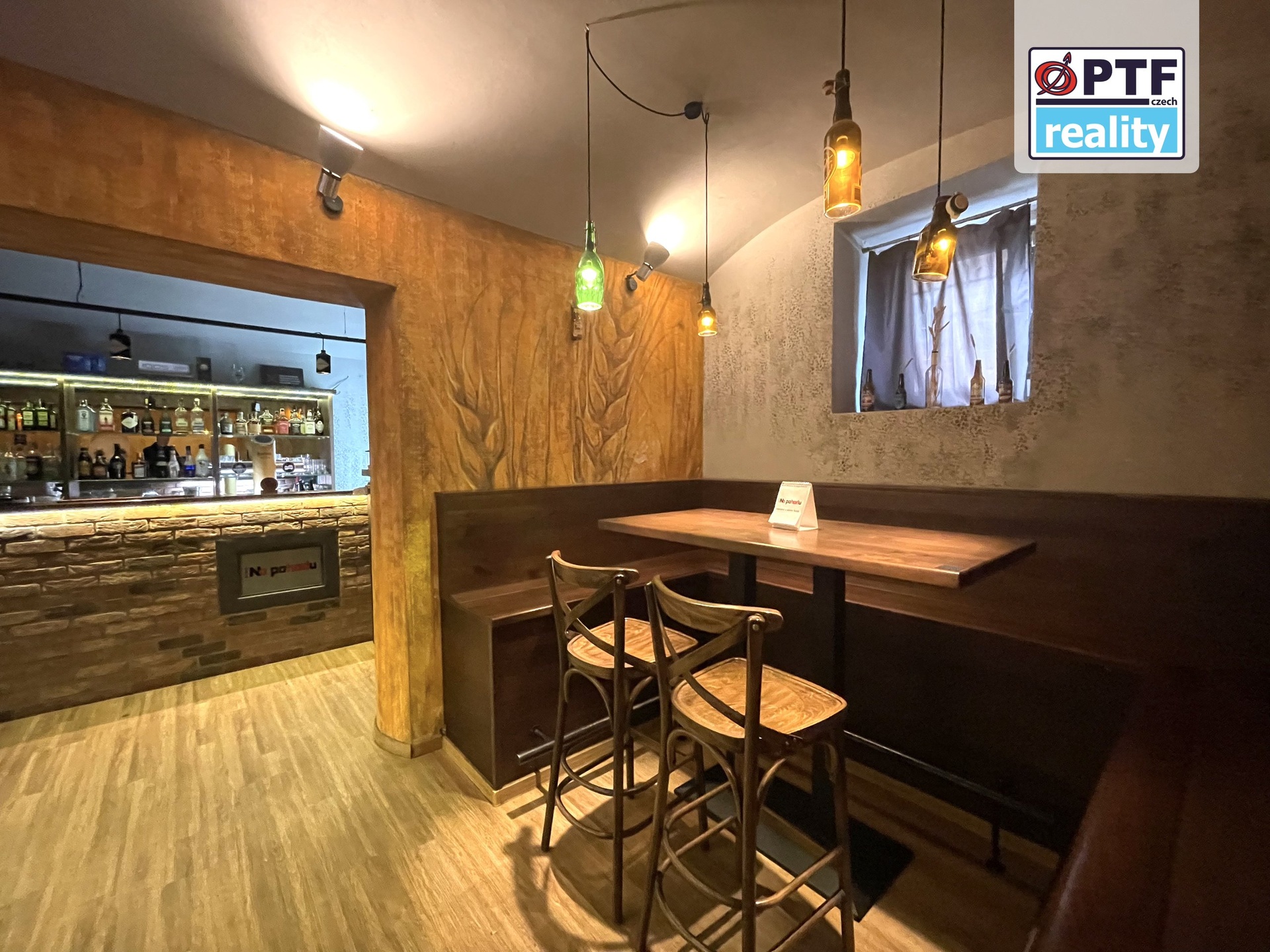 Pronájem zavedeného baru v centru, 102 m² - Plzeň - foto 6